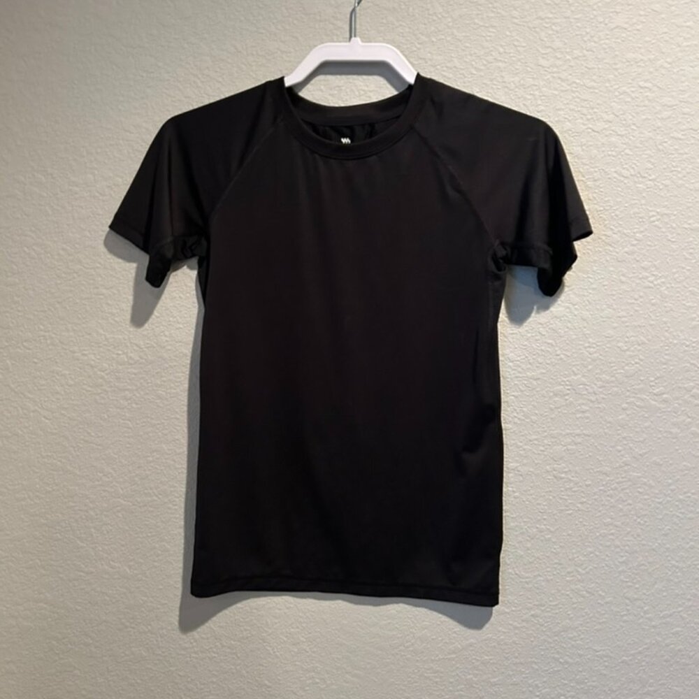 All in Motion Black T-Shirt Large 12-14